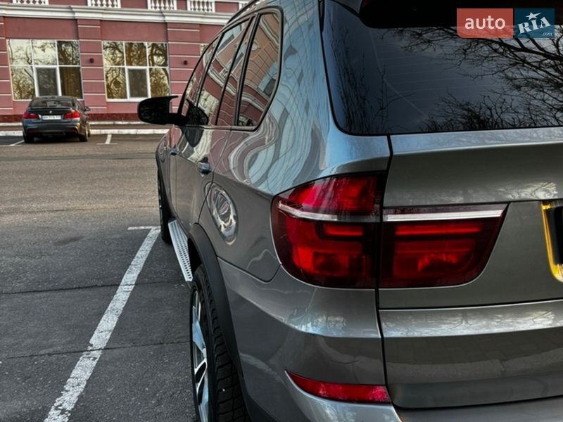Позашляховик / Кросовер BMW X5 2012 в Одесі фото 17 Позашляховик / Кросовер BMW X5 2012 в Одесі