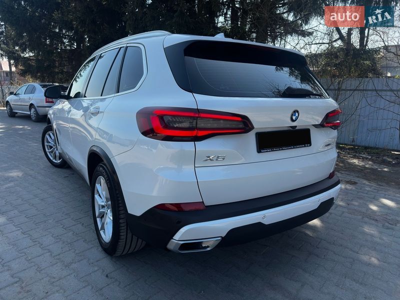 Внедорожник / Кроссовер BMW X5 2022 в Виннице