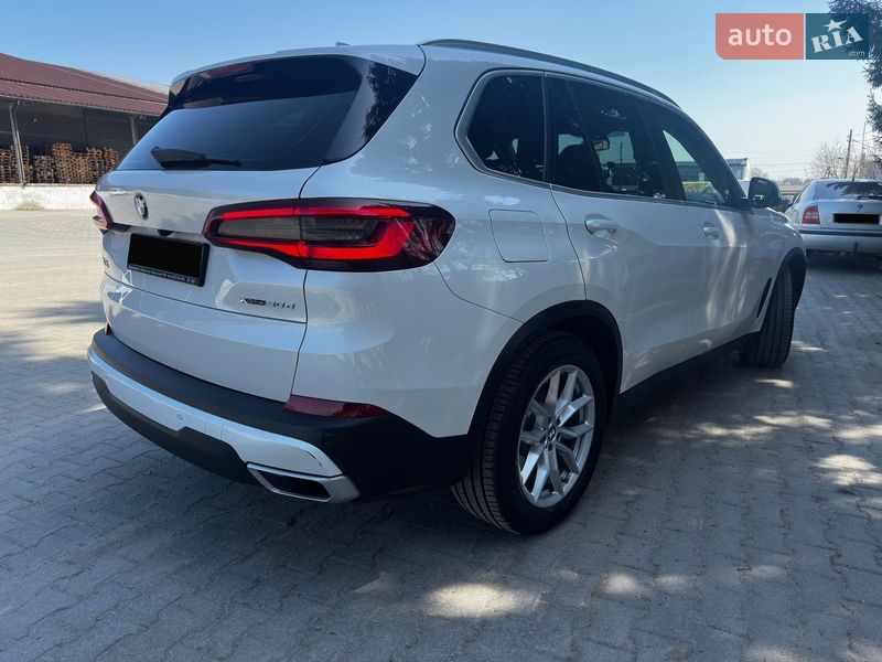 Внедорожник / Кроссовер BMW X5 2022 в Виннице