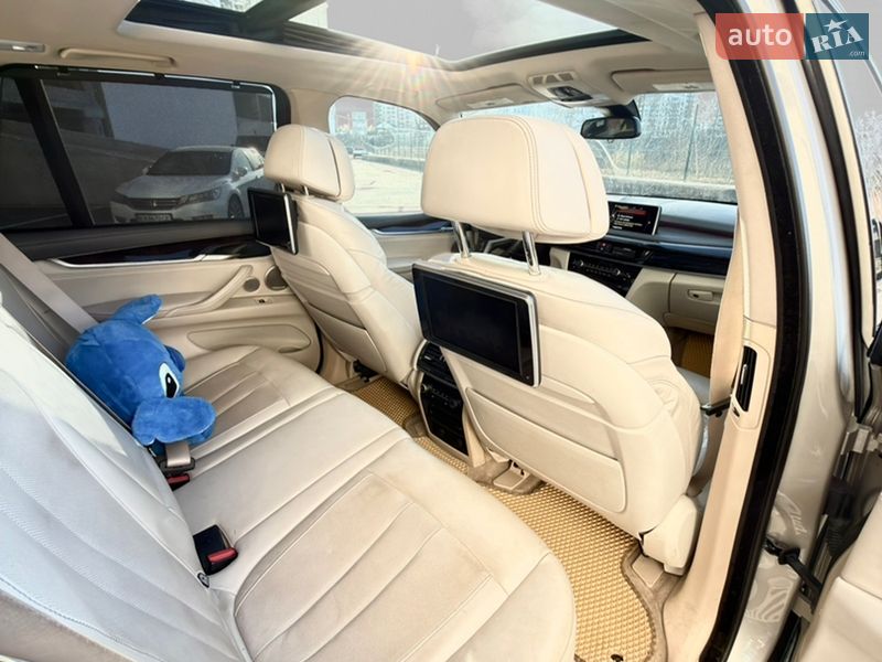 Внедорожник / Кроссовер BMW X5 2014 в Киеве