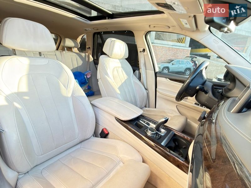 Внедорожник / Кроссовер BMW X5 2014 в Киеве