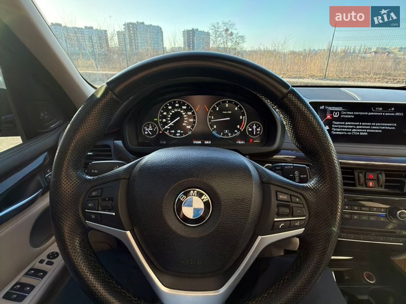 Внедорожник / Кроссовер BMW X5 2014 в Киеве