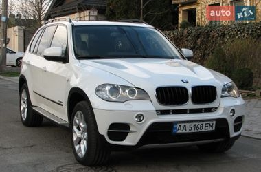 Внедорожник / Кроссовер BMW X5 2011 в Киеве