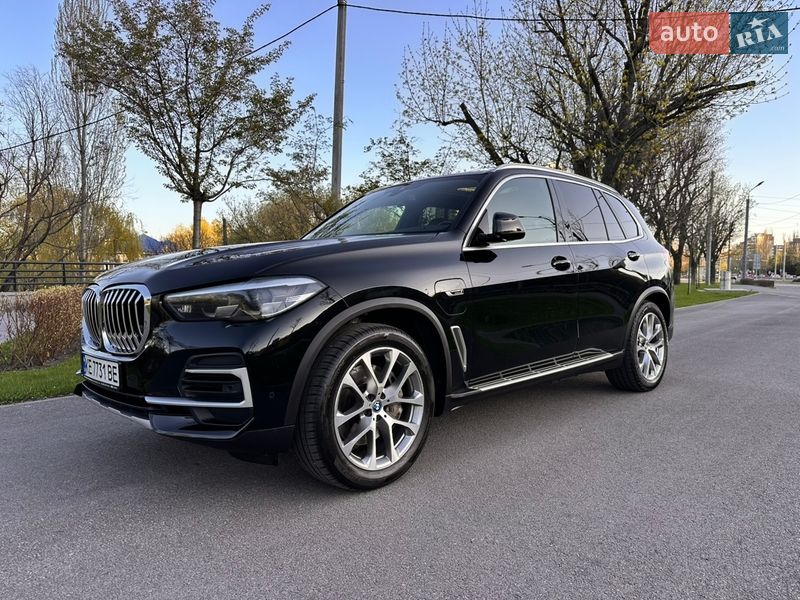 Позашляховик / Кросовер BMW X5 2022 в Дніпрі