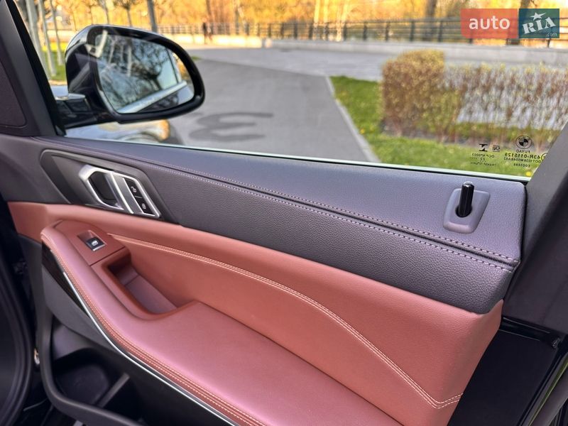 Позашляховик / Кросовер BMW X5 2022 в Дніпрі