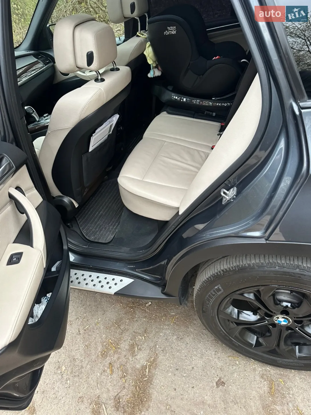 2011 BMW X5 - мініатюра 16
