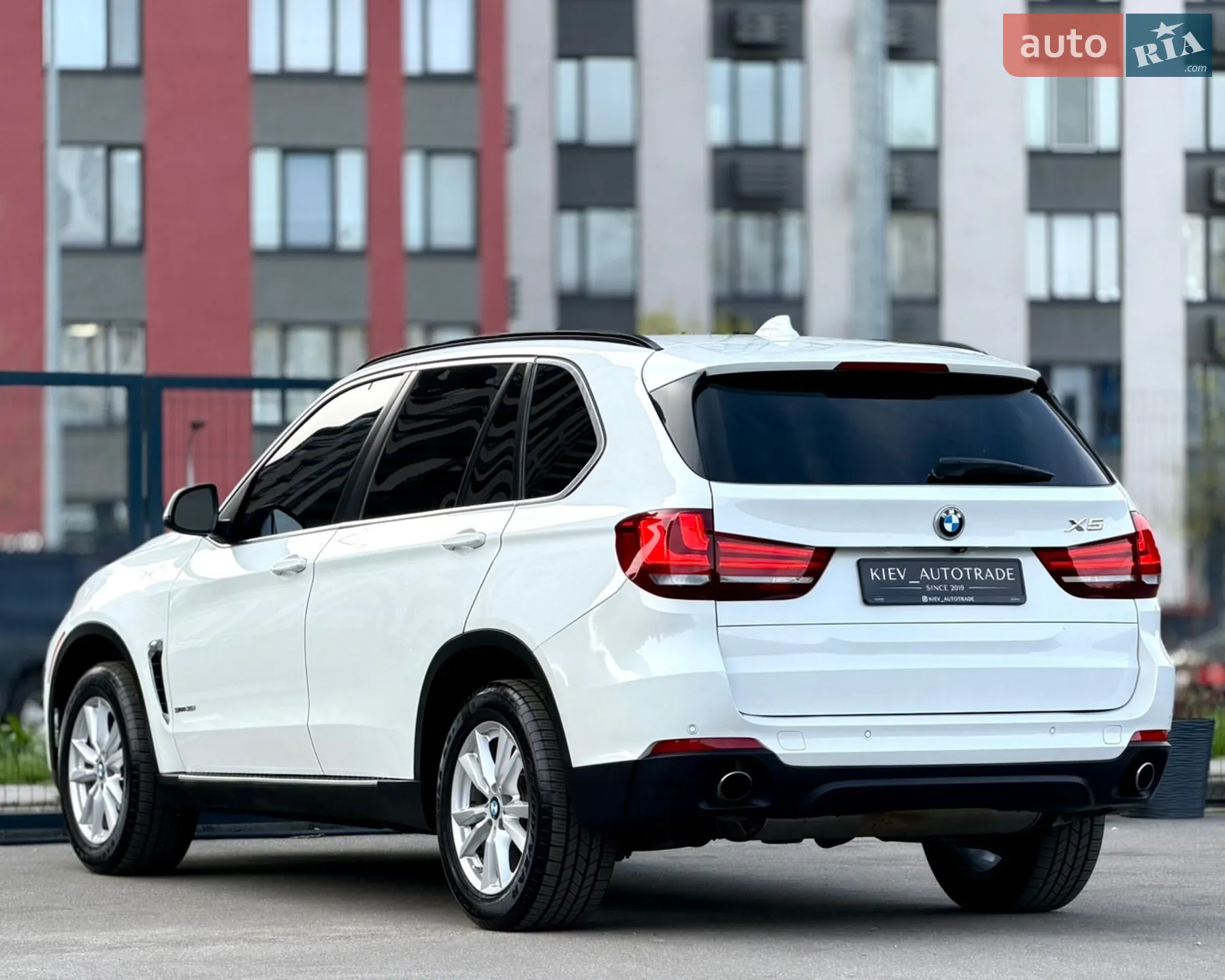 2014 BMW X5 - мініатюра 16