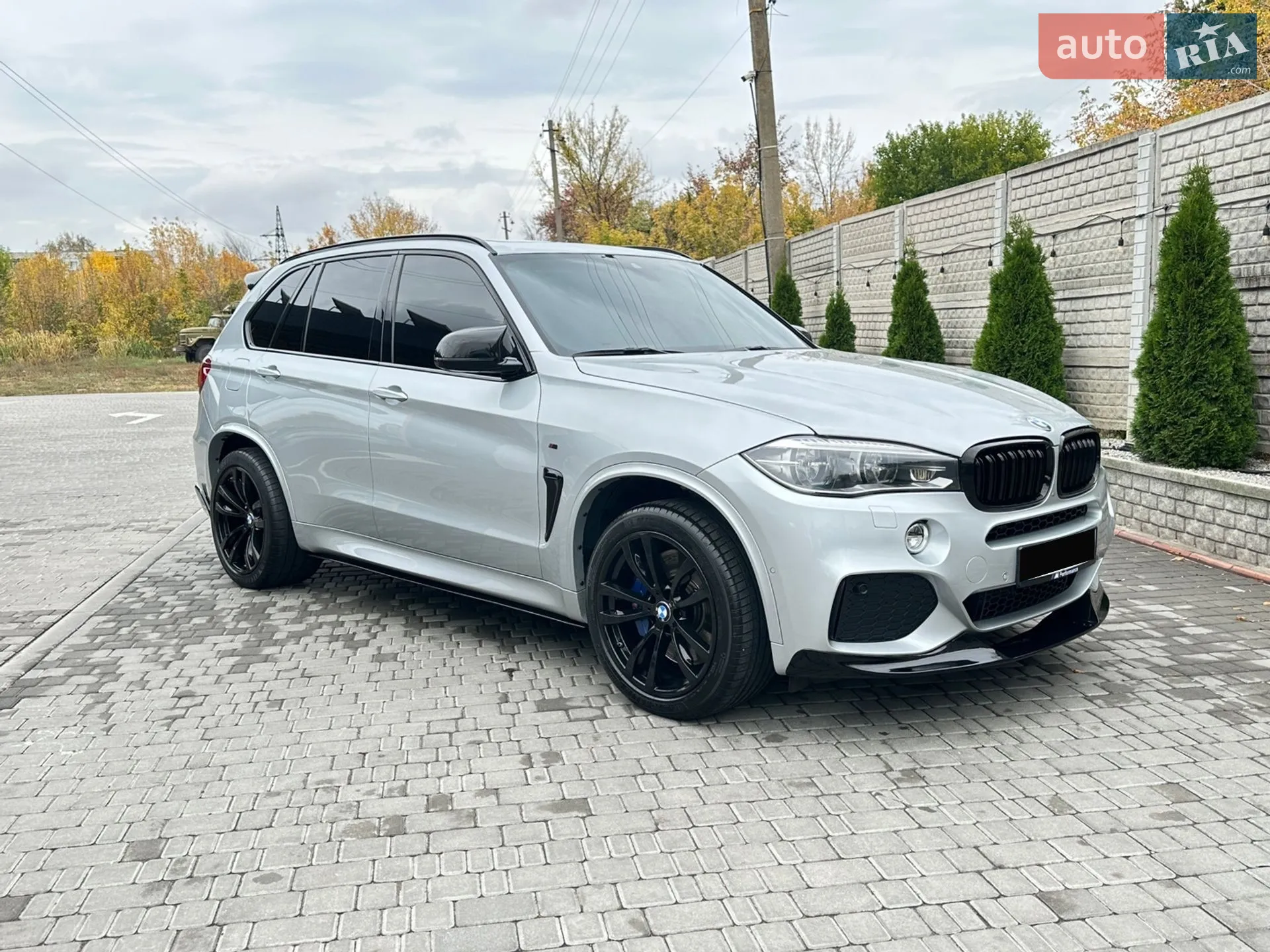 2017 BMW X5 - мініатюра 3