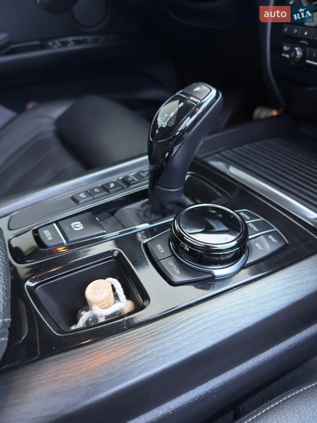 2017 BMW X5 - мініатюра 27