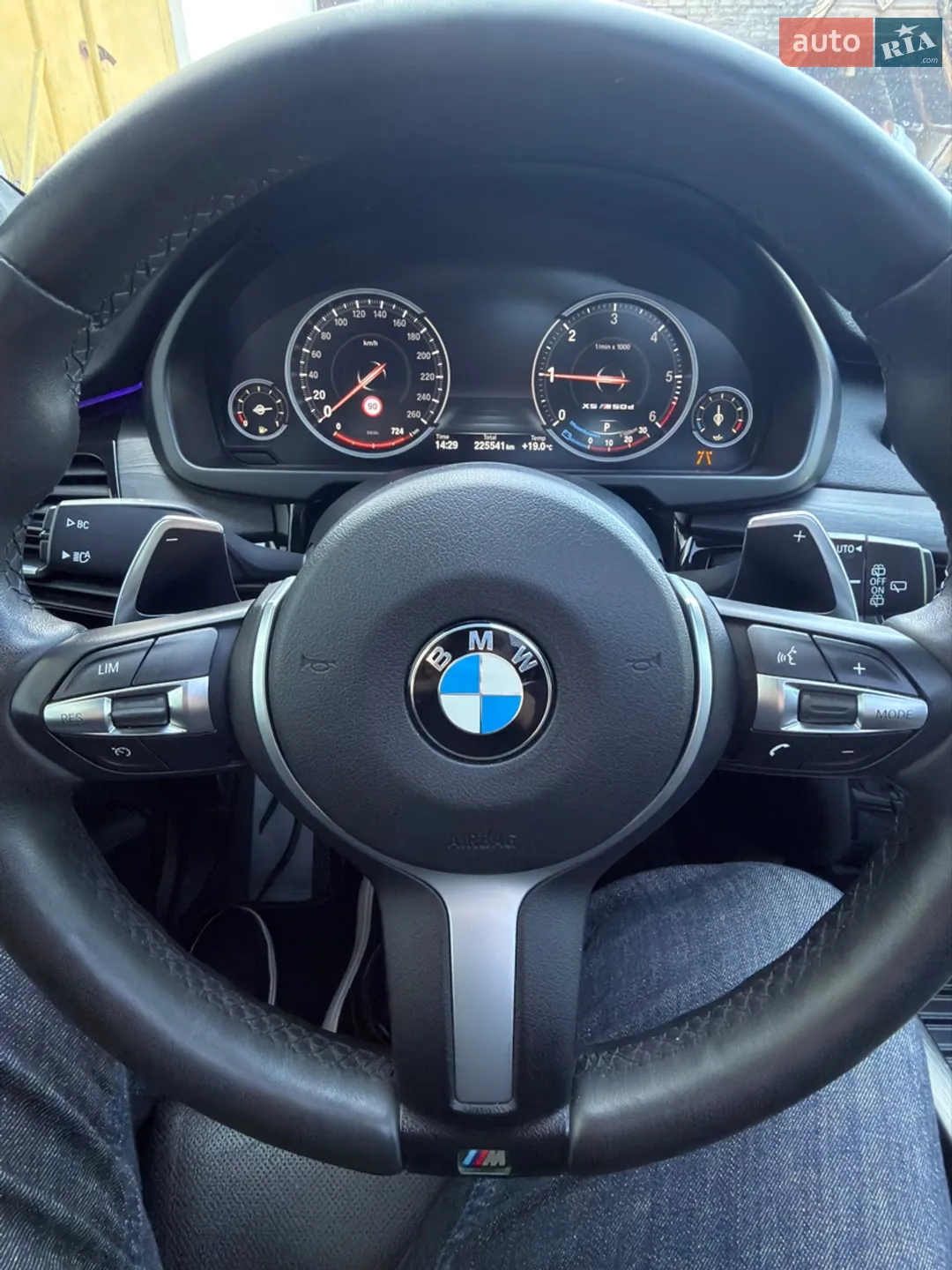 2017 BMW X5 - мініатюра 47
