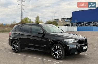 Позашляховик / Кросовер BMW X5 2016 в Рівному