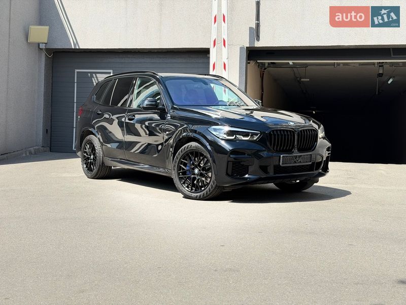 BMW X5 2021