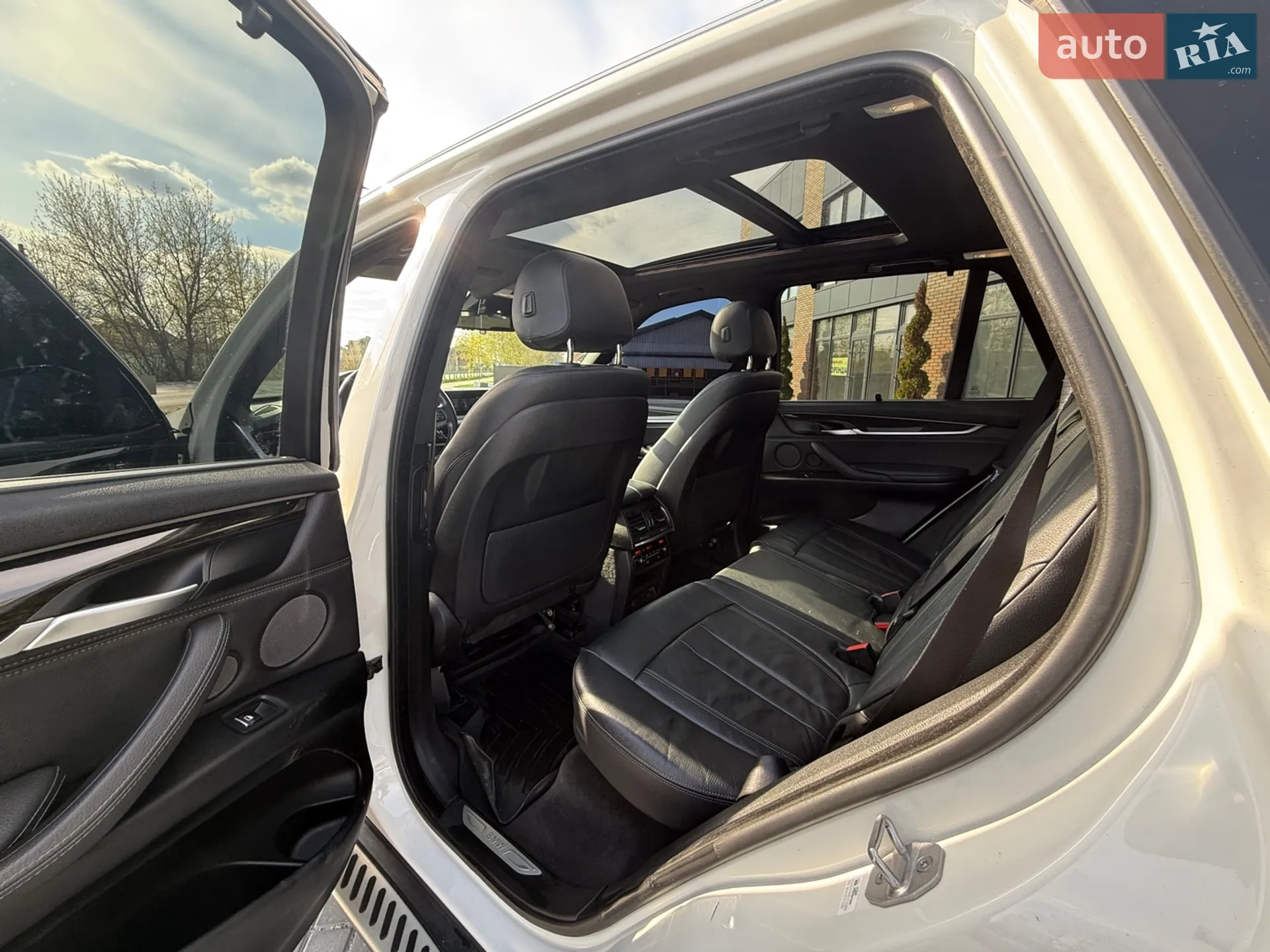 2017 BMW X5 - мініатюра 38