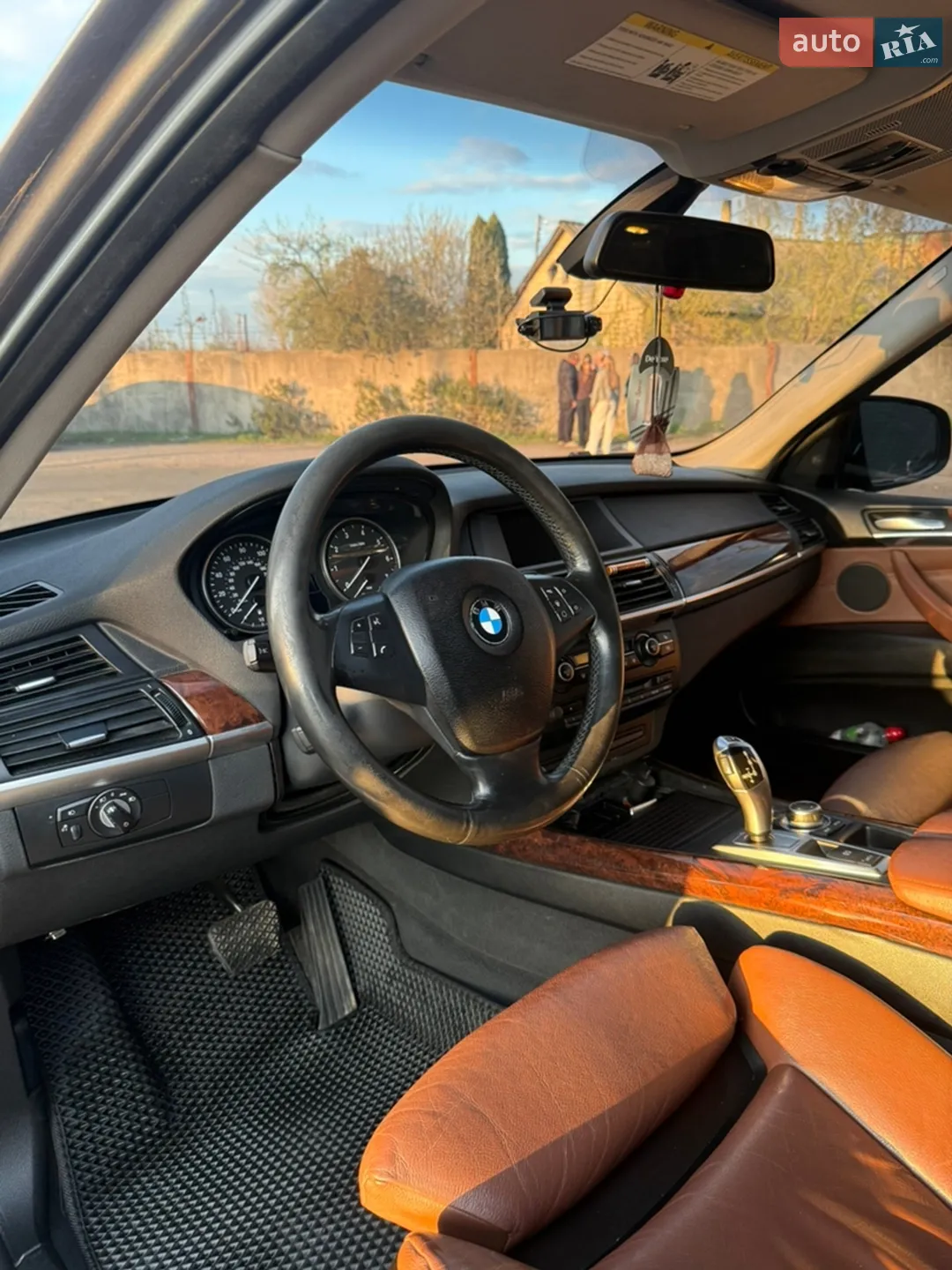 2010 BMW X5 - мініатюра 14