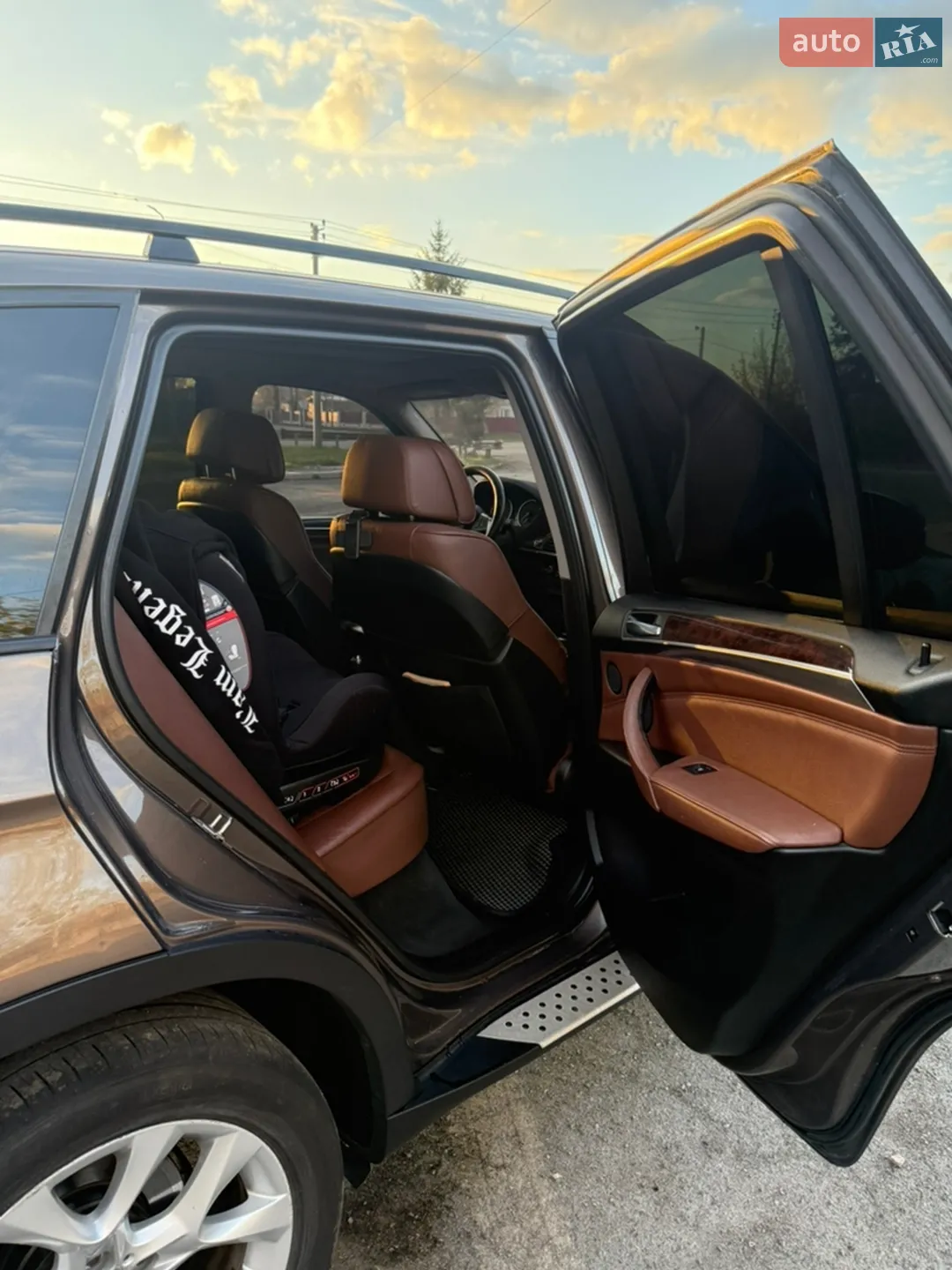2010 BMW X5 - мініатюра 19