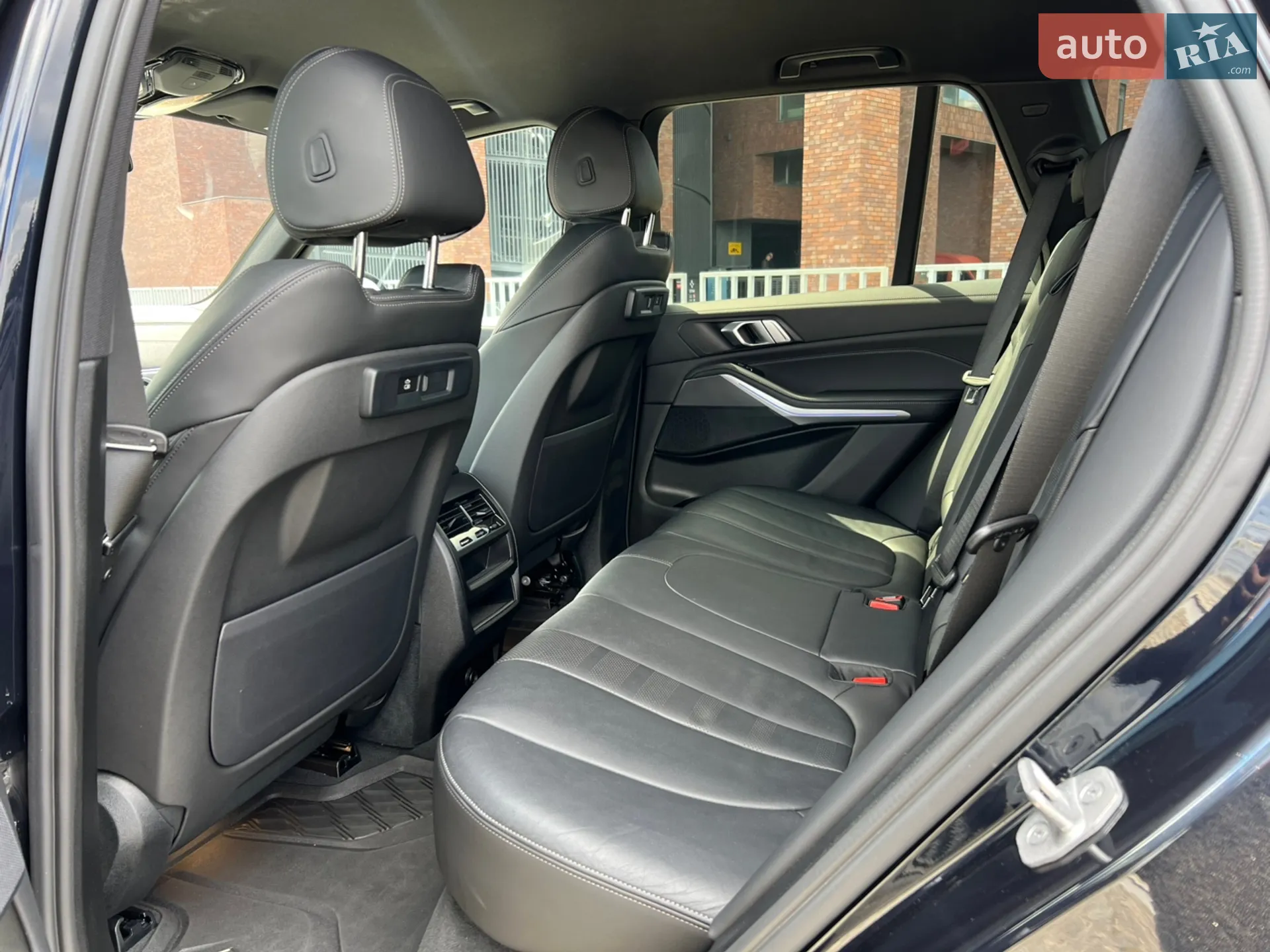 2022 BMW X5 - мініатюра 40