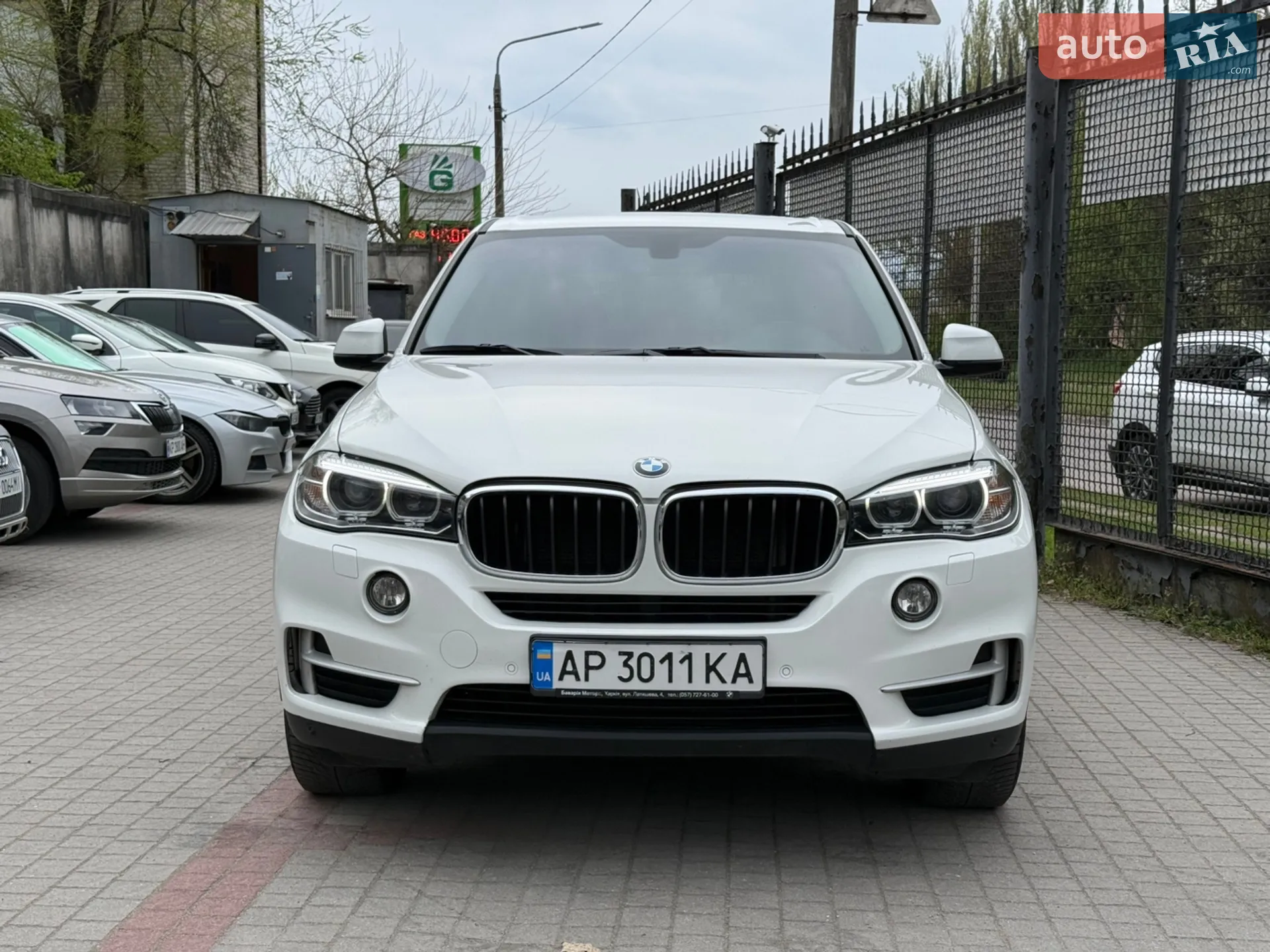 2016 BMW X5 - мініатюра 3
