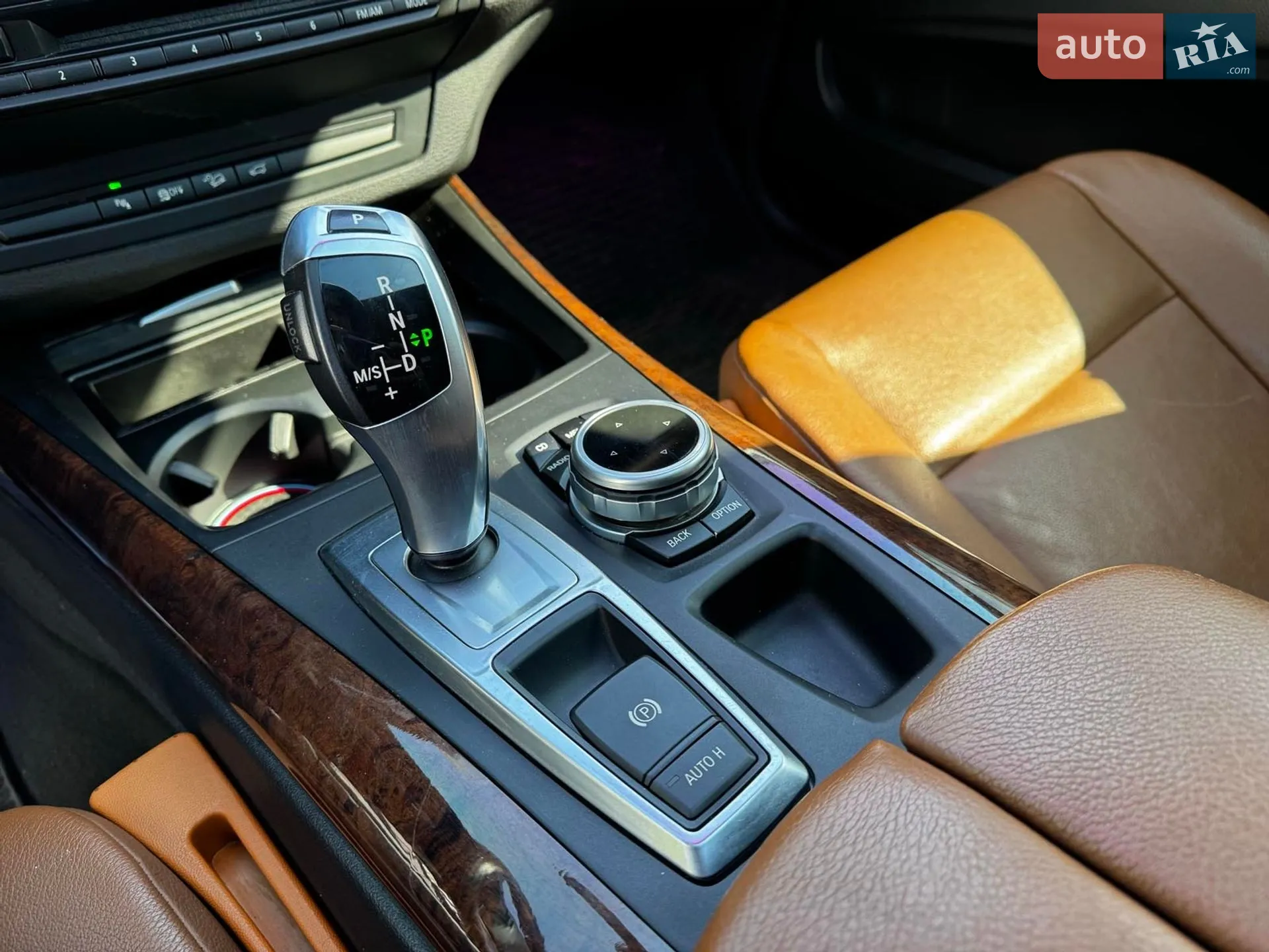 2010 BMW X5 - мініатюра 26