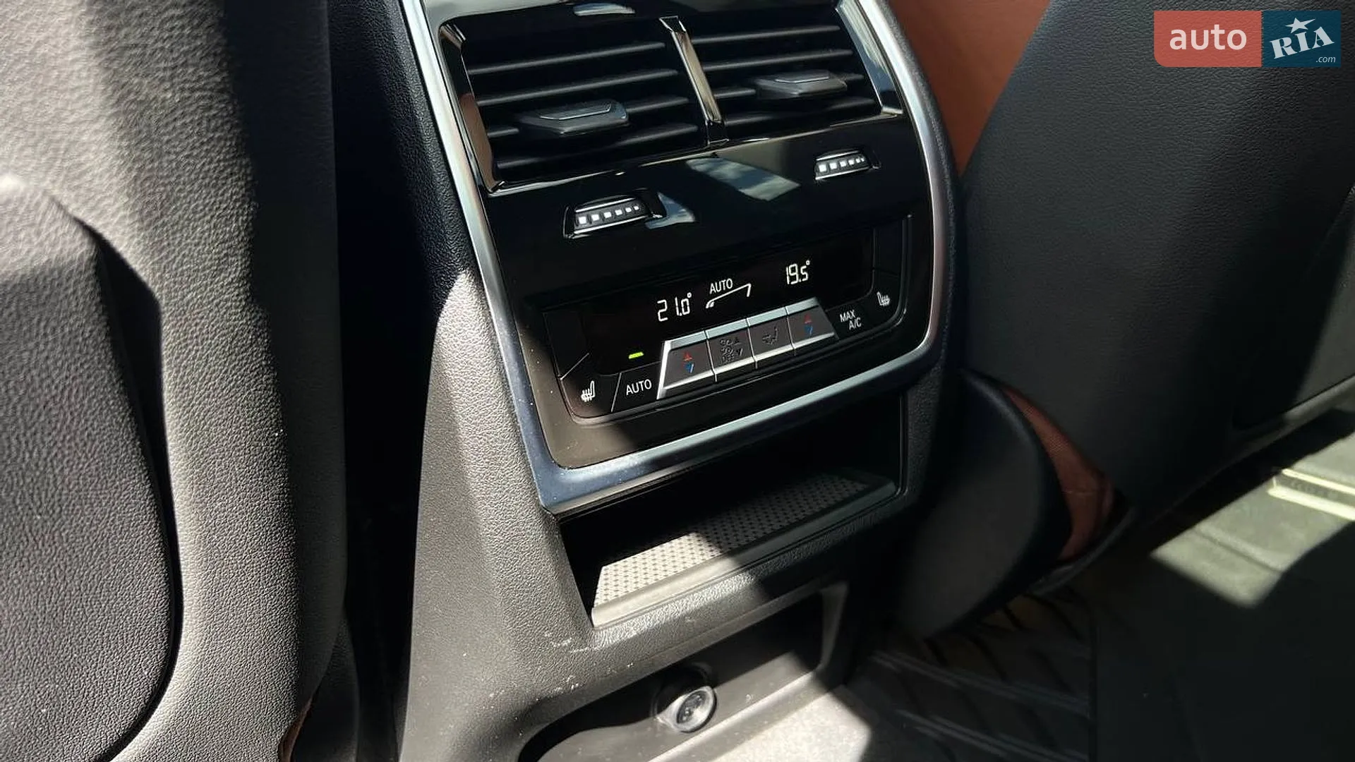 2021 BMW X5 - мініатюра 30