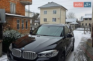 Позашляховик / Кросовер BMW X5 2016 в Львові