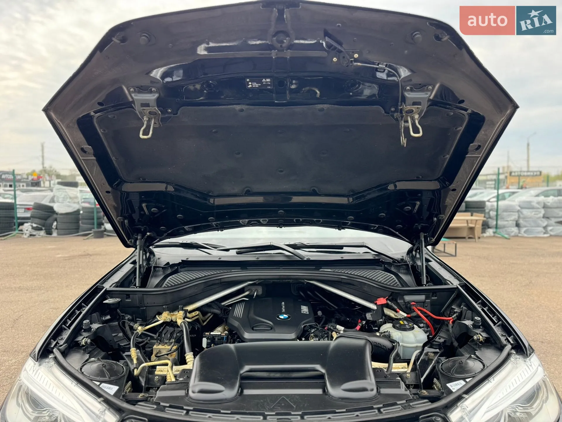 2017 BMW X5 - мініатюра 130