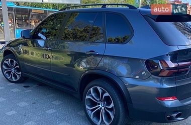 Внедорожник / Кроссовер BMW X5 2013 в Ужгороде