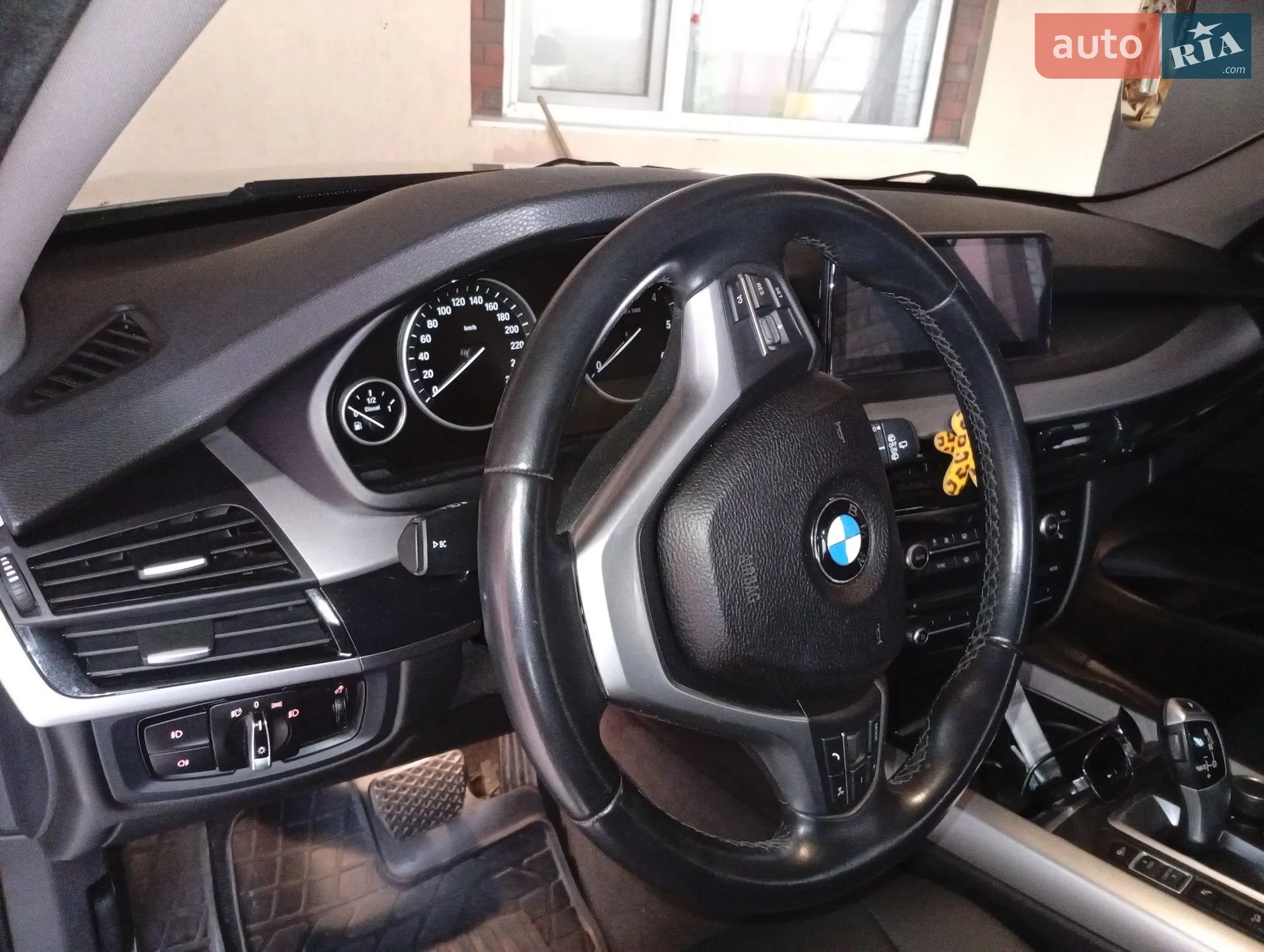 2015 BMW X5 - мініатюра 16