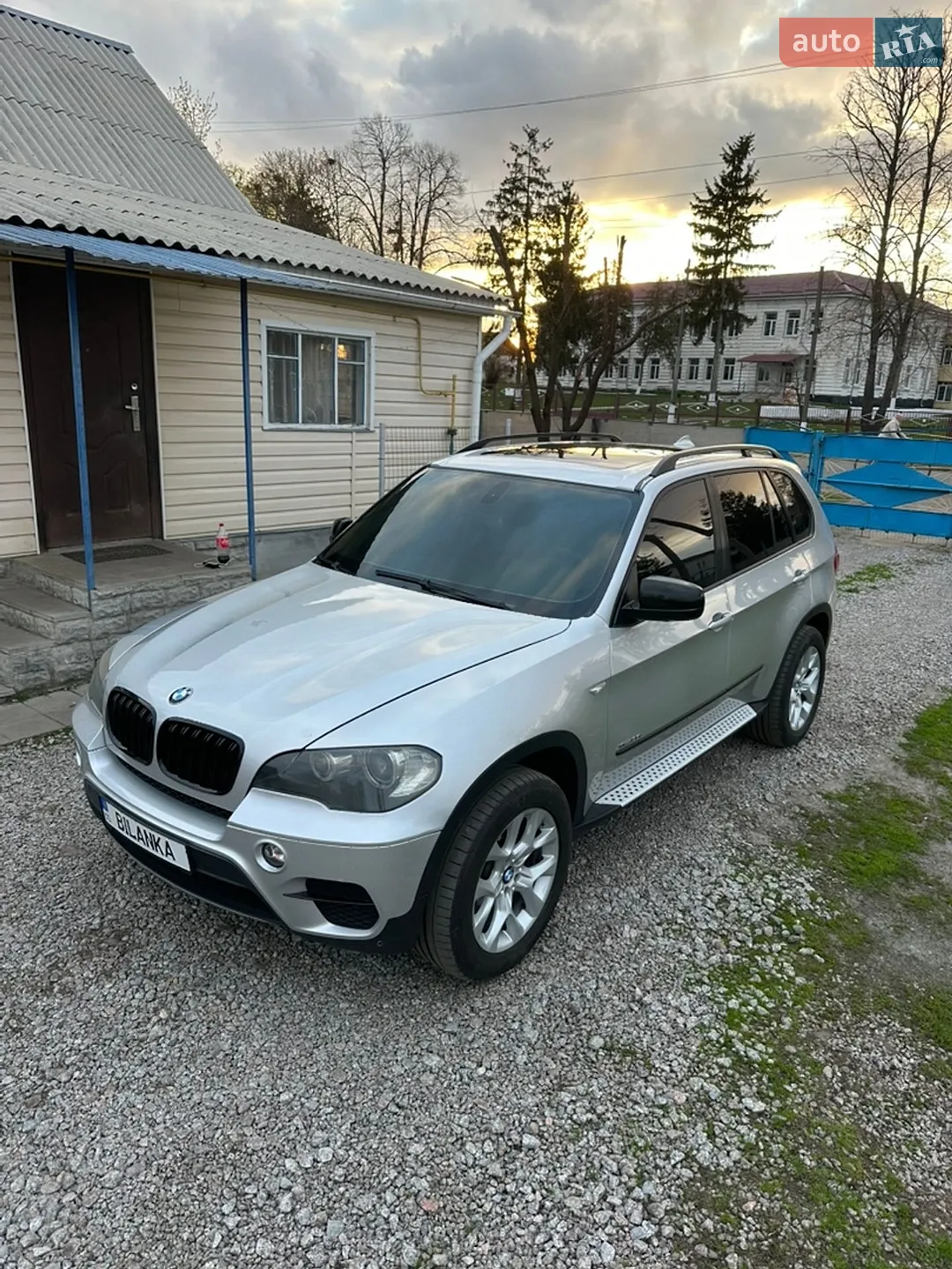 2010 BMW X5 - мініатюра 3
