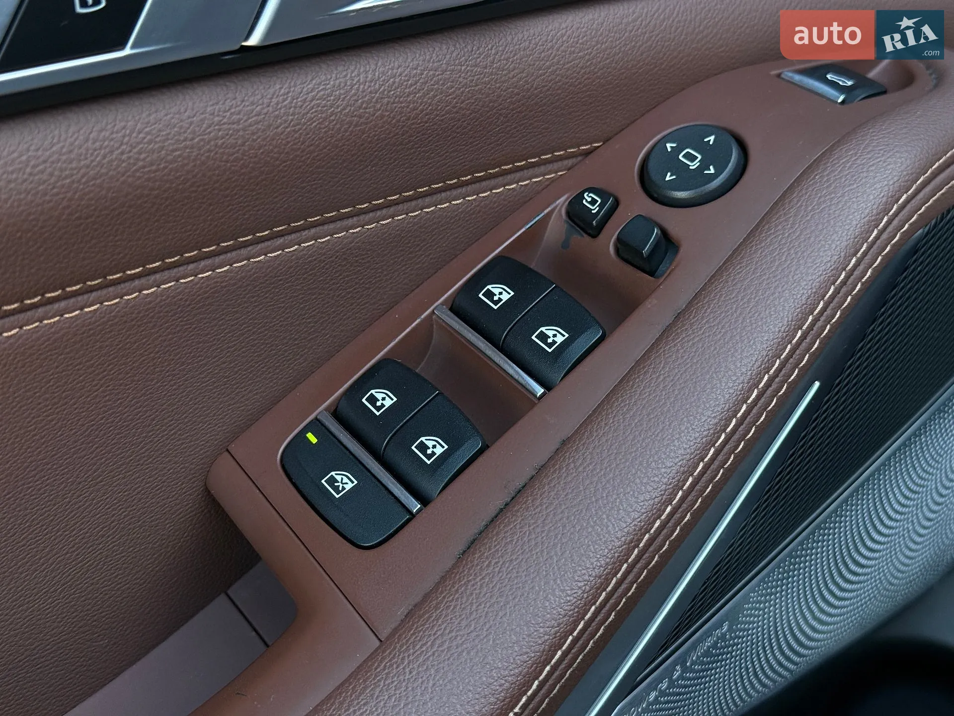 2020 BMW X5 - мініатюра 38