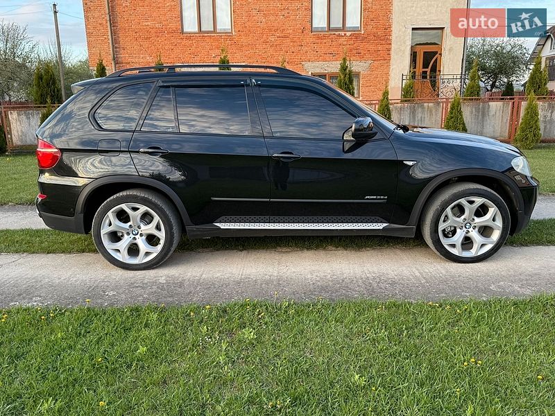 Внедорожник / Кроссовер BMW X5 2011 в Ивано-Франковске