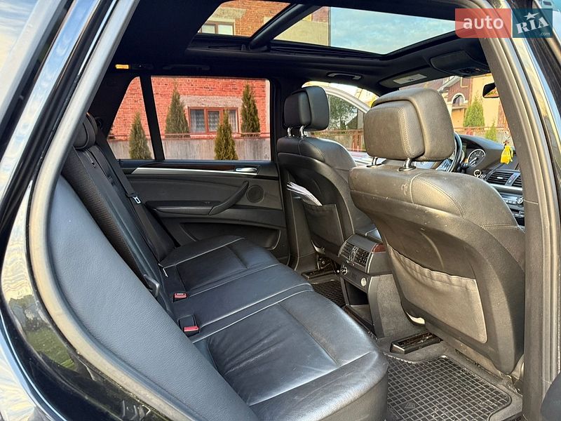 Внедорожник / Кроссовер BMW X5 2011 в Ивано-Франковске
