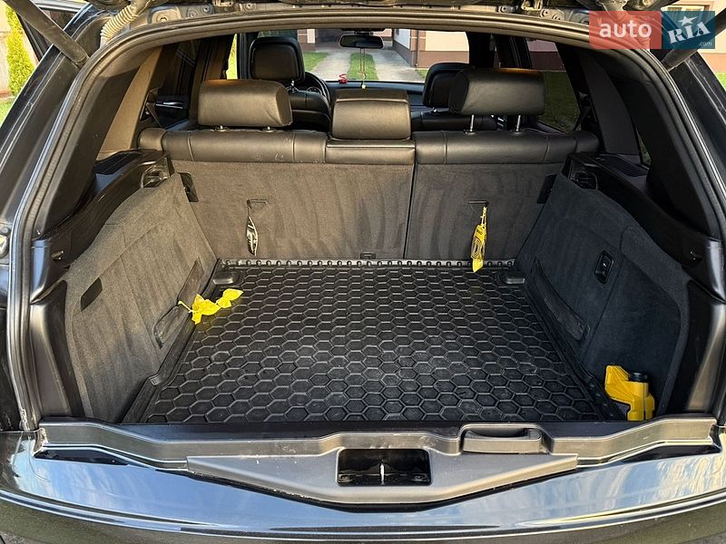 Внедорожник / Кроссовер BMW X5 2011 в Ивано-Франковске