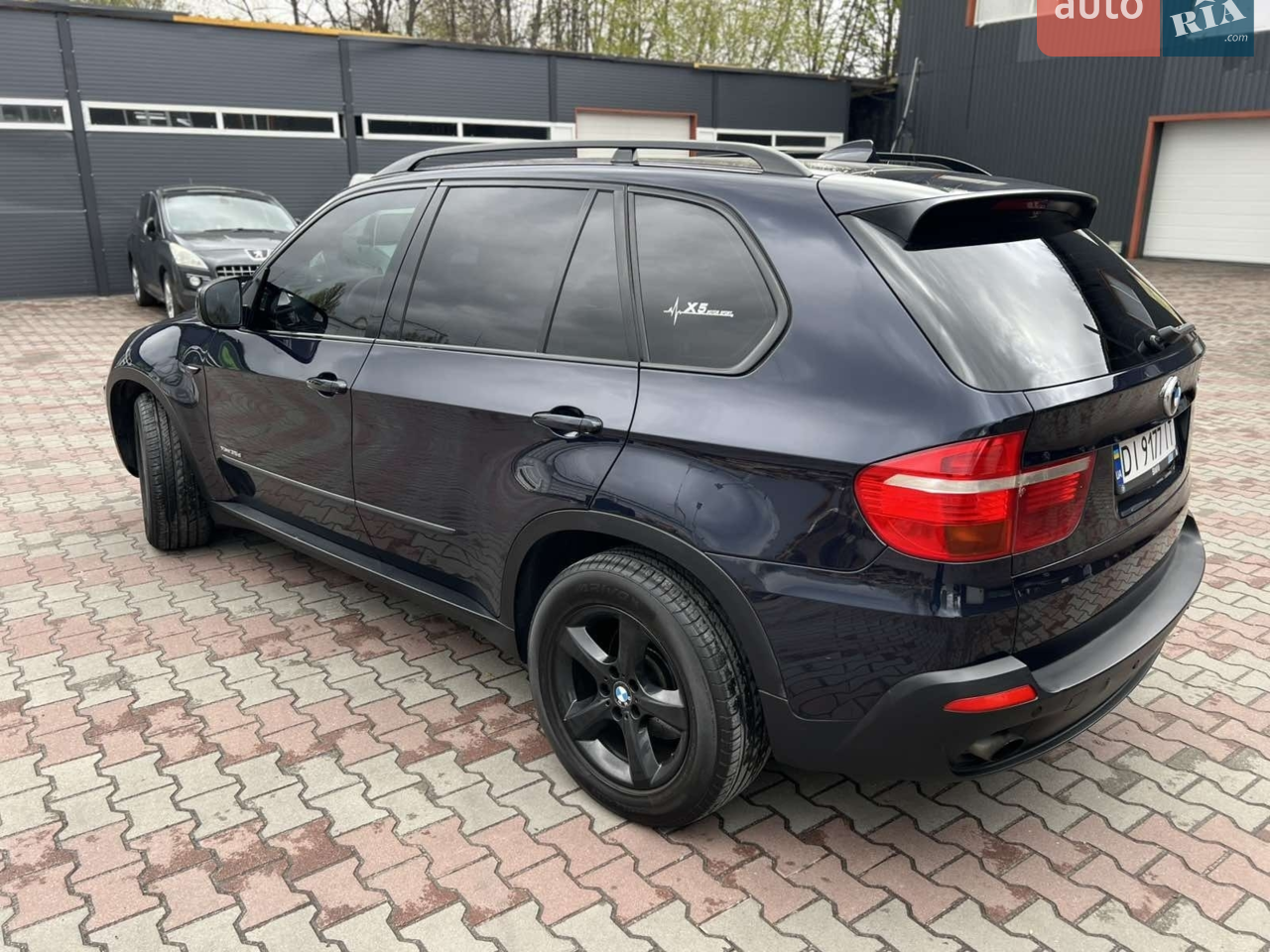 2010 BMW X5 - мініатюра 31