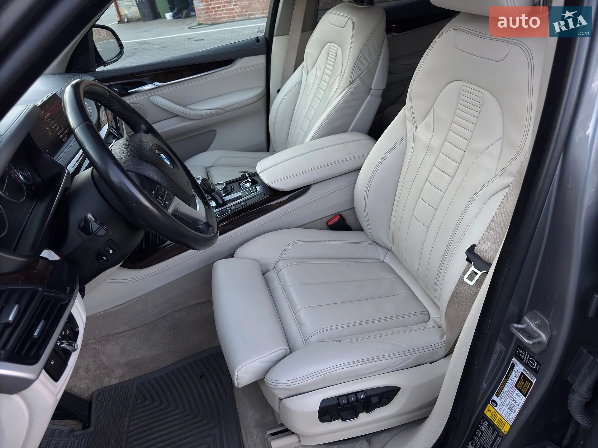 2015 BMW X5 - мініатюра 14