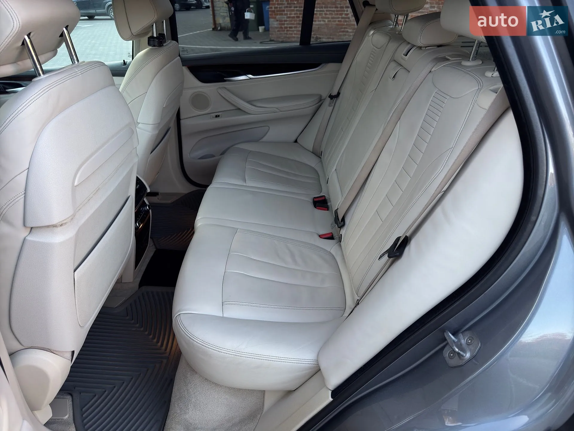 2015 BMW X5 - мініатюра 24