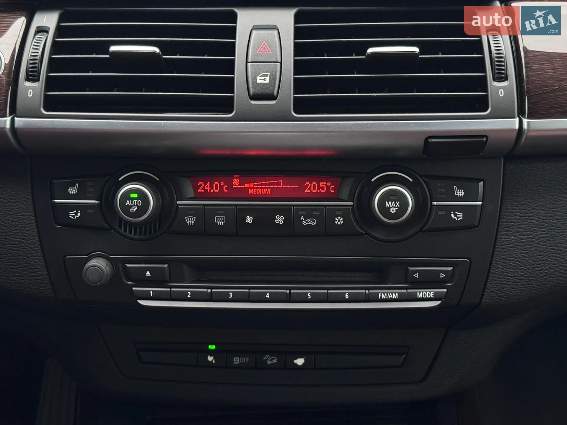 2011 BMW X5 - мініатюра 35