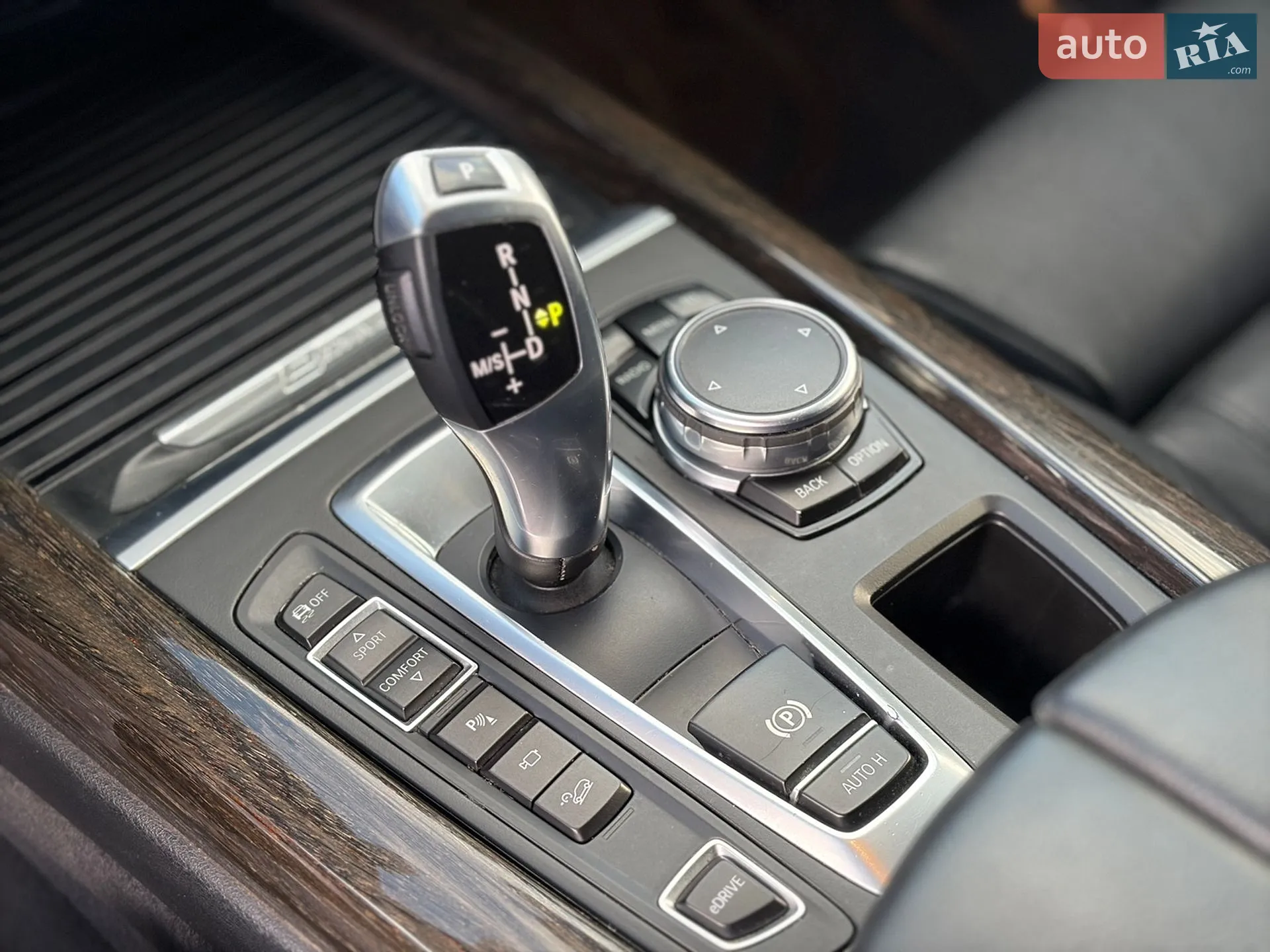 2016 BMW X5 - мініатюра 27