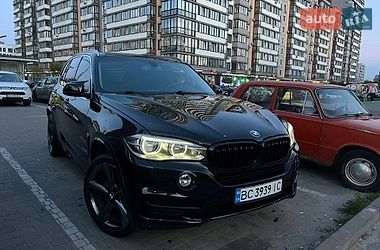Позашляховик / Кросовер BMW X5 2015 в Львові
