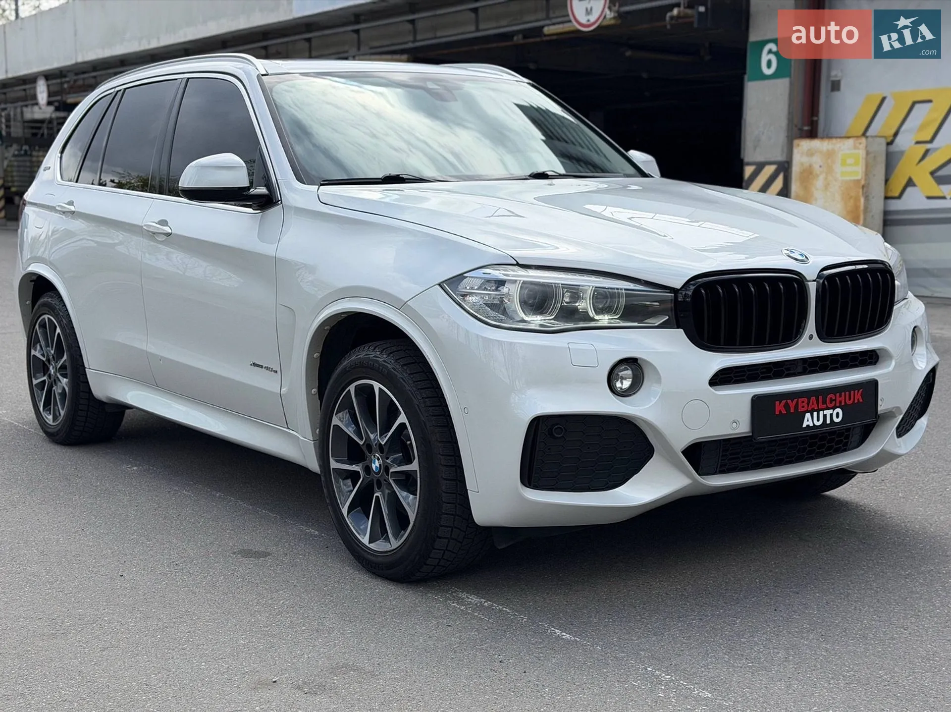 2018 BMW X5 - мініатюра 3