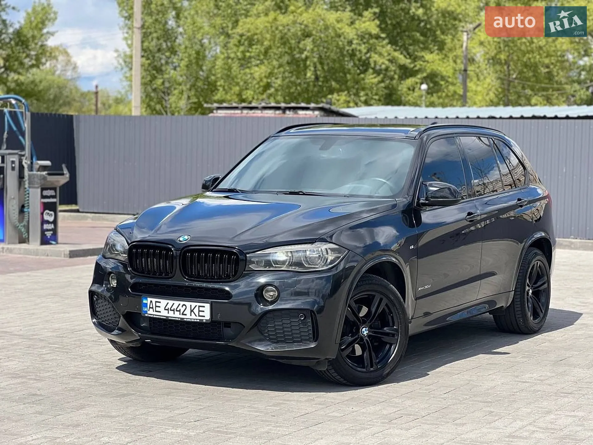 2017 BMW X5 - мініатюра 3