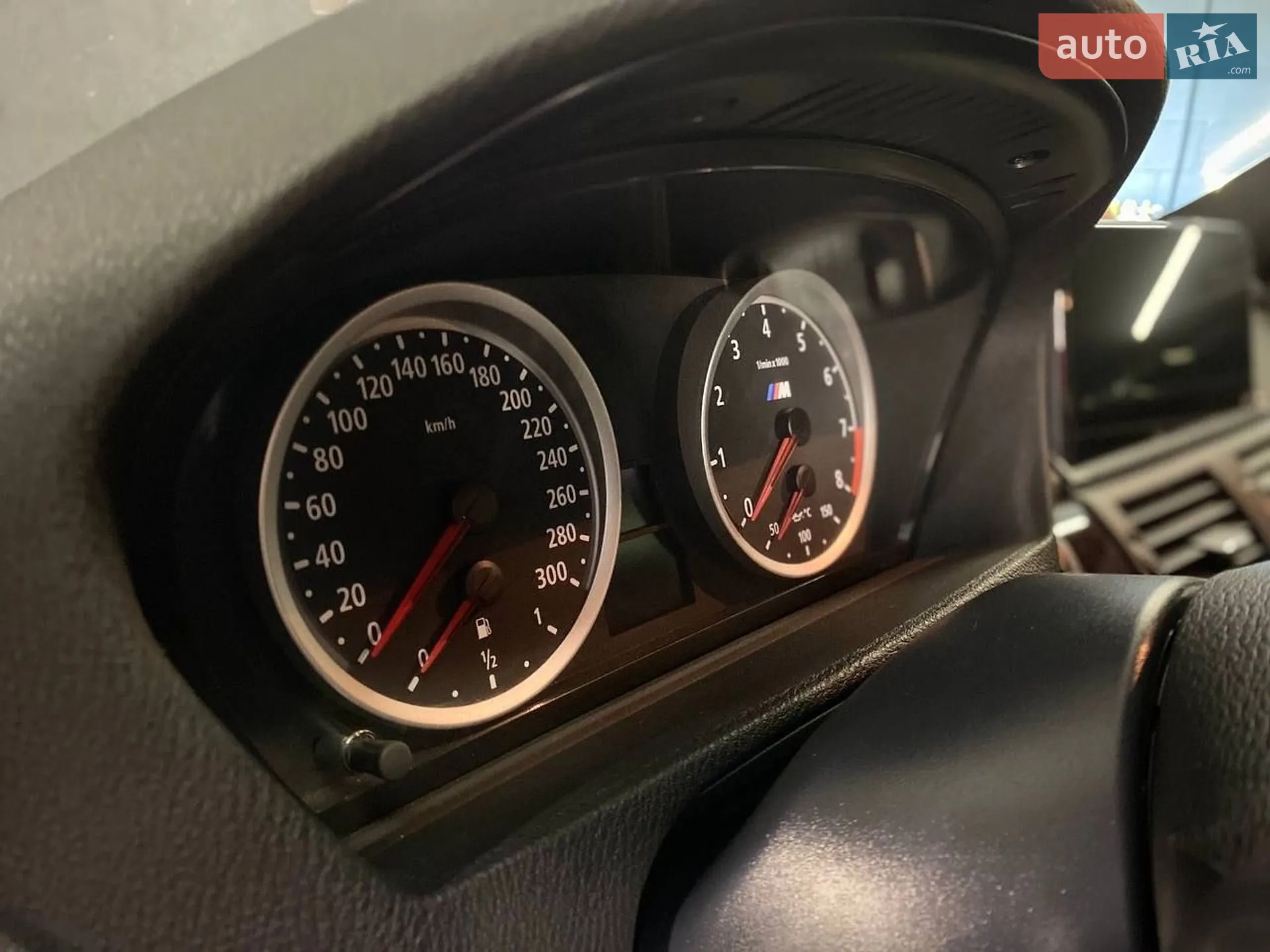 2010 BMW X5 - мініатюра 21