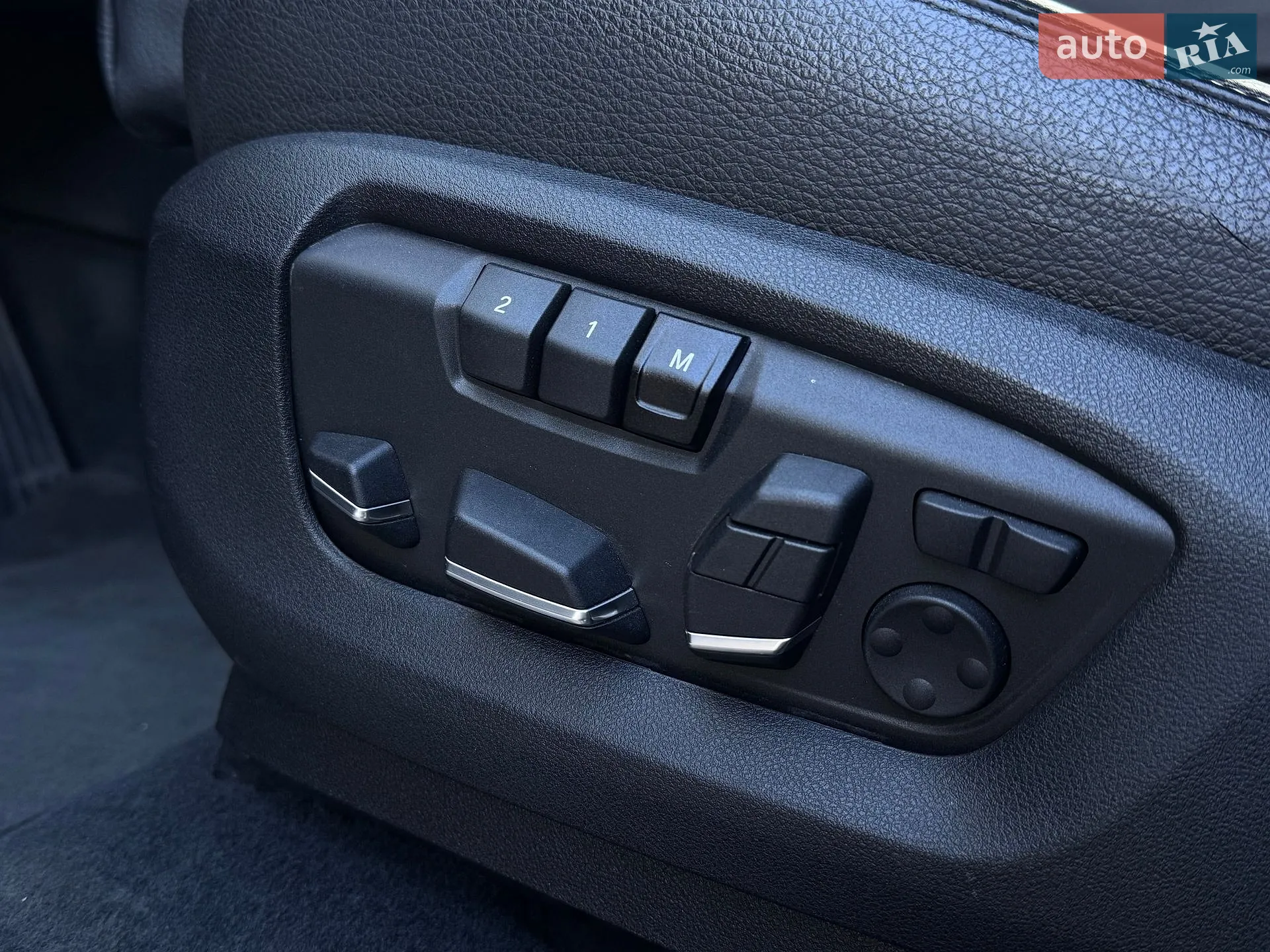 2014 BMW X5 - мініатюра 21