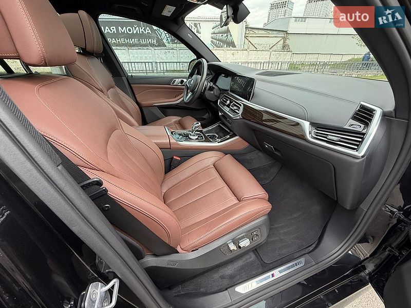 Внедорожник / Кроссовер BMW X5 2018 в Киеве