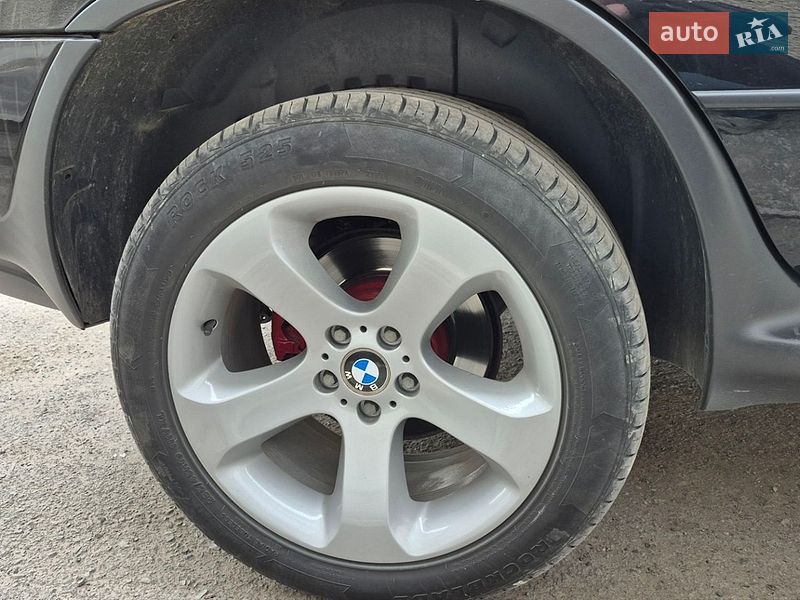 Внедорожник / Кроссовер BMW X5 2002 в Кременце