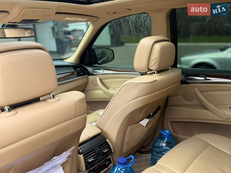 Внедорожник / Кроссовер BMW X5 2013 в Харькове