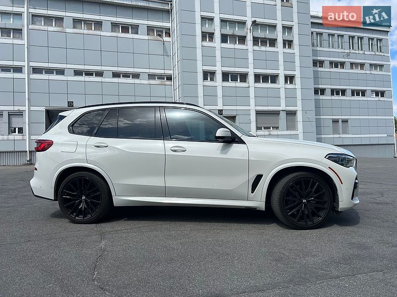 Внедорожник / Кроссовер BMW X5 2019 в Днепре