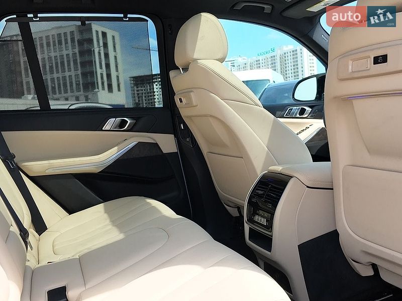 Внедорожник / Кроссовер BMW X5 2022 в Одессе