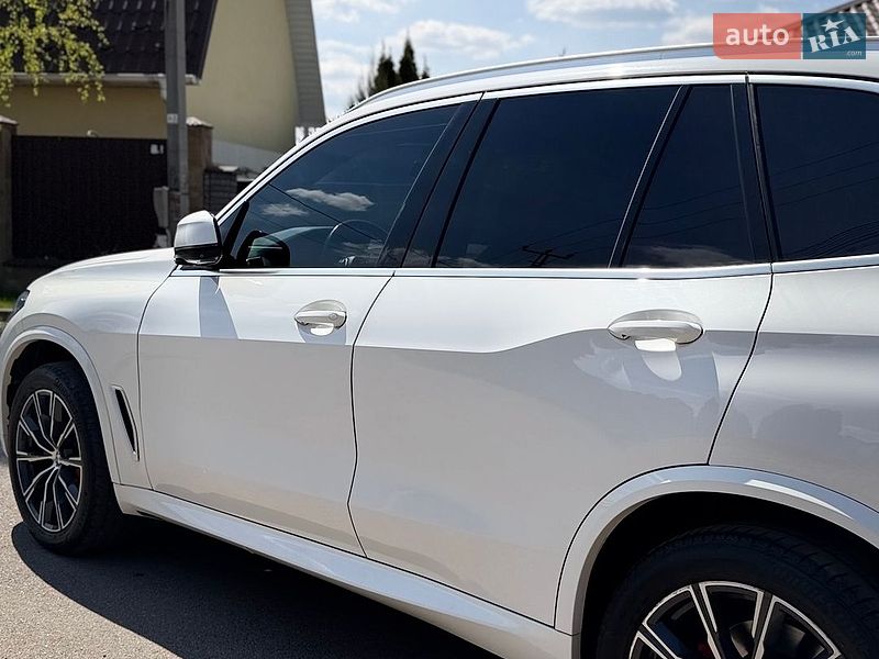 Внедорожник / Кроссовер BMW X5 2018 в Киеве