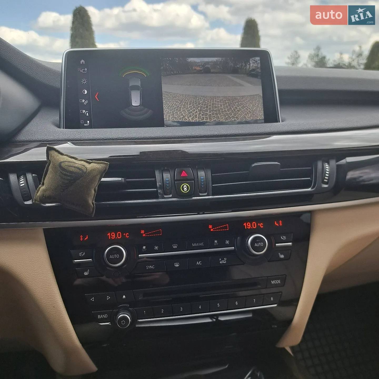 2017 BMW X5 - мініатюра 36
