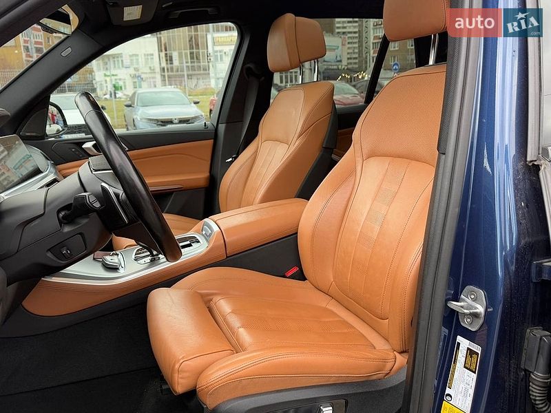 Внедорожник / Кроссовер BMW X5 2019 в Киеве